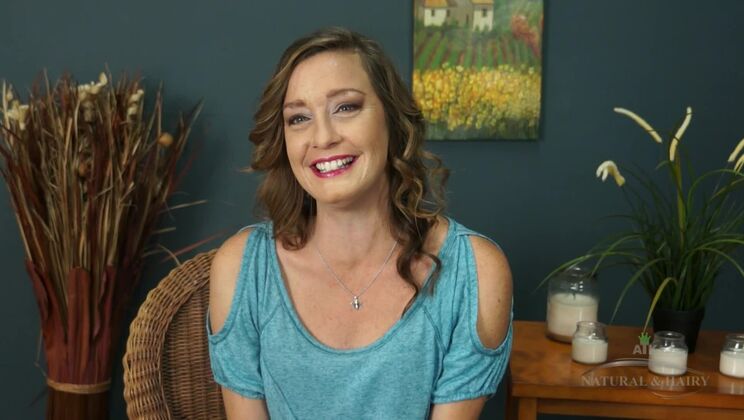 Cindi Thompson gives an interview and masturbates