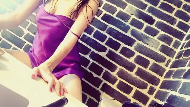 Russian Milf Cum In Panties. hairy pussy wet panties squirt - GinnaGg