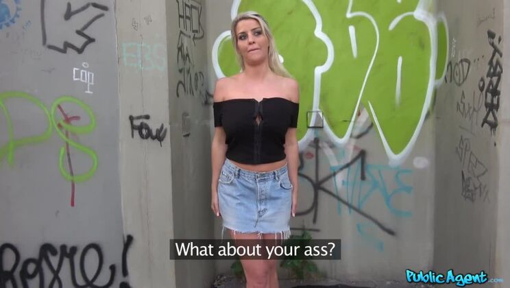 Great British boobs fucked in Czech