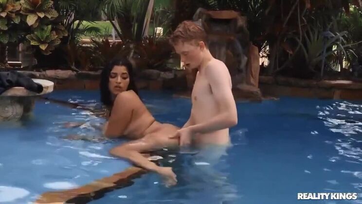 Dive Into My Big Tits & Big Ass