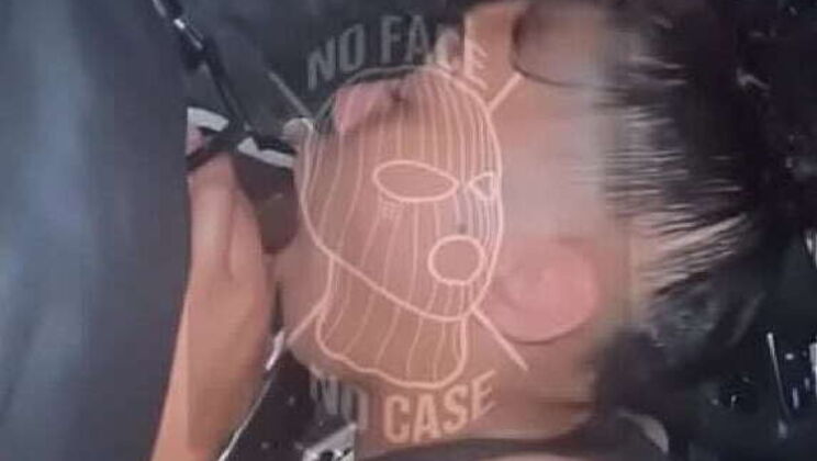 Amateur whore receives roadhead