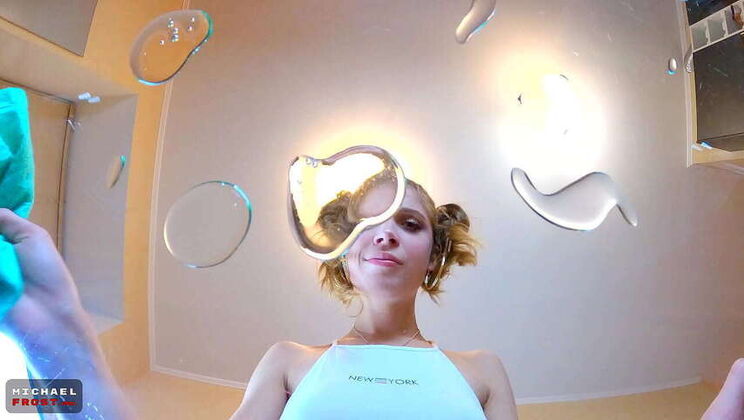 Stepsister Stuck and Pleads for Fornication