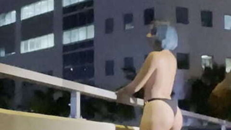 Lil D & Roxy: Miami Photoshoot & Blowjob