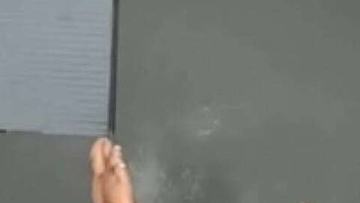 Ebony Babe's Tight Pussy Gets Filled with Cream