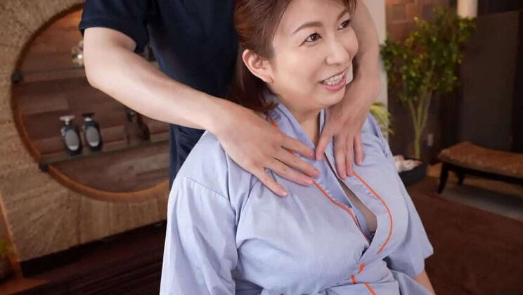 Yukari Orihara: Japanese Adult Clinic Specialist in Handjobs, Cream Pies, and Squirting