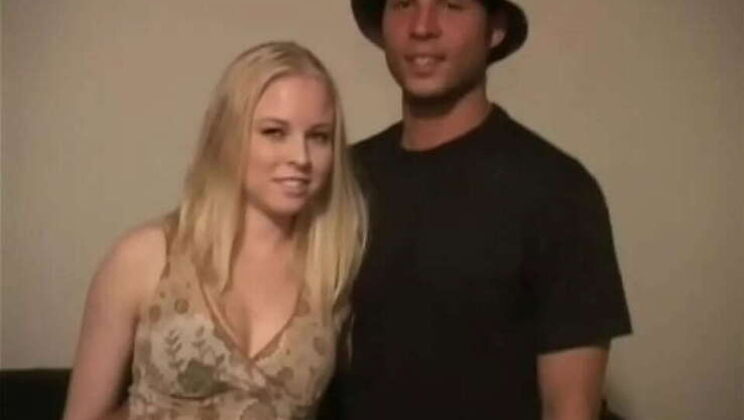 Amateur Blonde Teen Coed in Cumshot Orgy