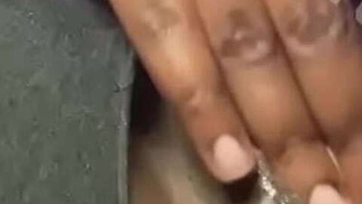 Ebony babe's dildo delight with creamy finish