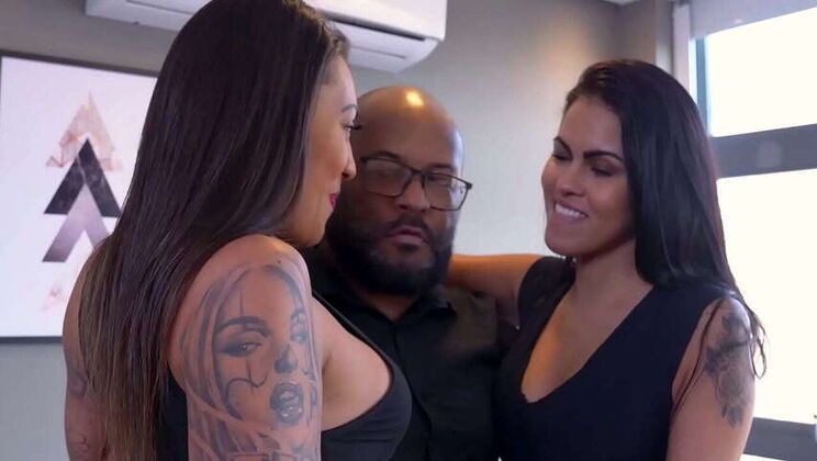 Pair Hires Escort for a Threeway