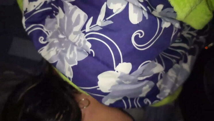 Fucking My Best Friend's Sexy Mom