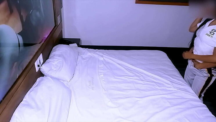 Hot Mexican College Girl with Big Ass Fucks Boyfriend in Dorm Room