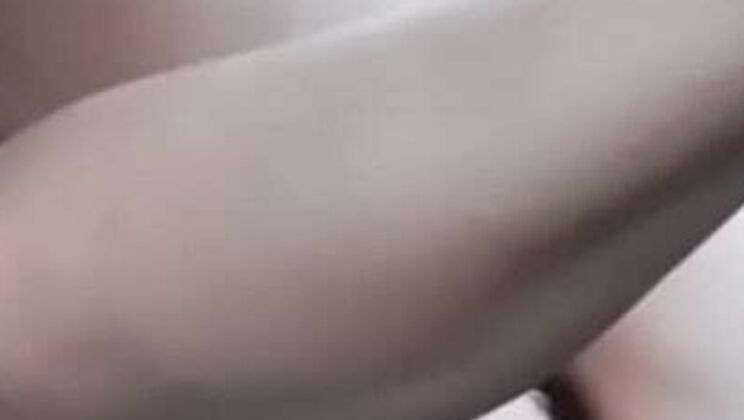 Asian MILF Cheats on Hubby with Stranger in Car - Homemade Cuckold Action