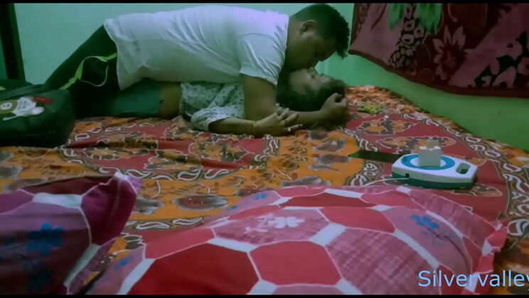 Desi Indian Girls Secret Sex Caught on Hidden Cam - Viral Homemade Video!