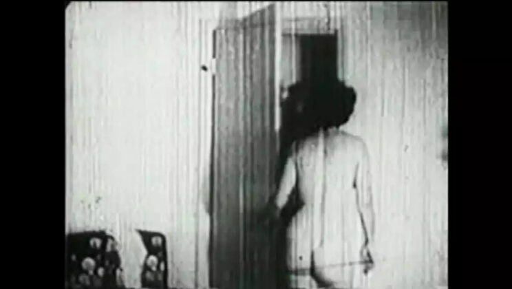 Vintage European Sex Scene 3 - Part 2: Blowjob, Cumshot, and Facial in HD