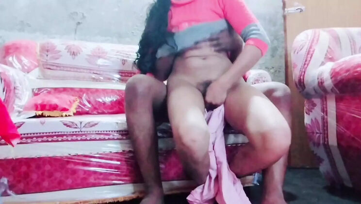 Desi Girlfriend Fucks Boyfriend Hard on Valentine's Day - Big Ass Doggy Style in HD