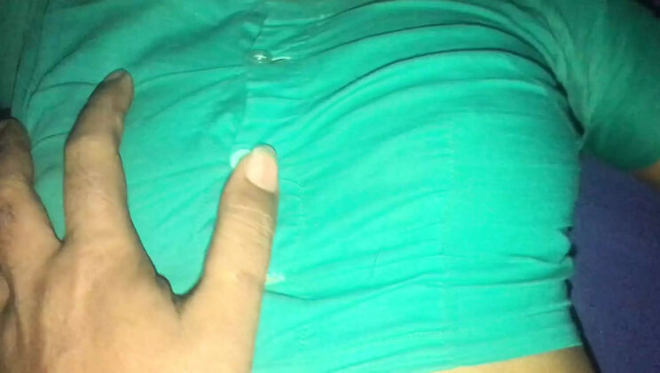 Desi Girlfriend Seduces Boyfriend for Valentine's Night - Full Romance & Anal Fun