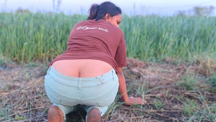 Stepbrother Seduces Stepsister in Field, Anal Try with Full Hindi Audio - Wrong Hole XXX