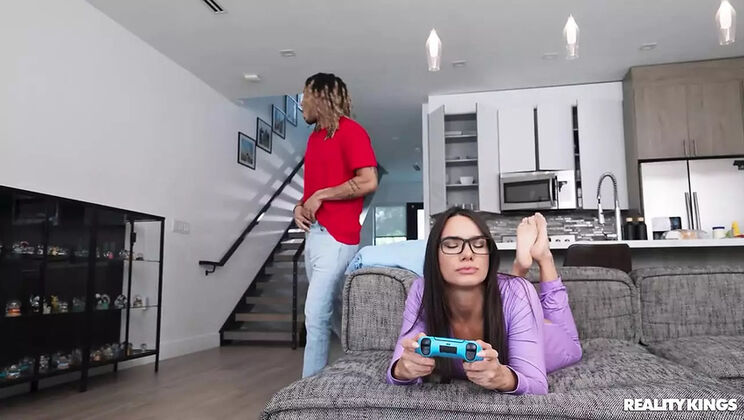 Gamer Girl Anal Threesome with Big Tits Brunette - Reality Kings HD