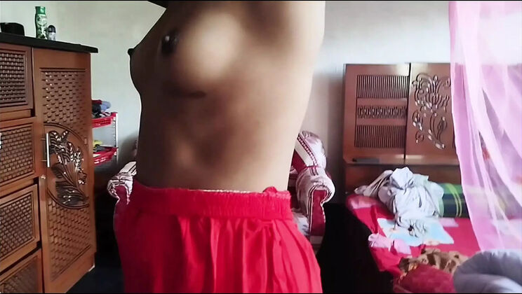 Deshi Bhabhi Caught Alone by Brother-in-Law and Fucked Hard in Room
