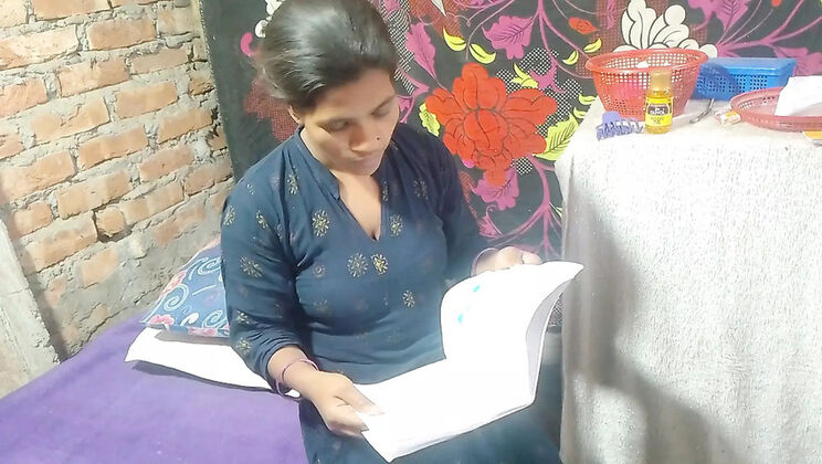 Indian Desi Girl Reads Book Before Hot Homemade Sex in HD