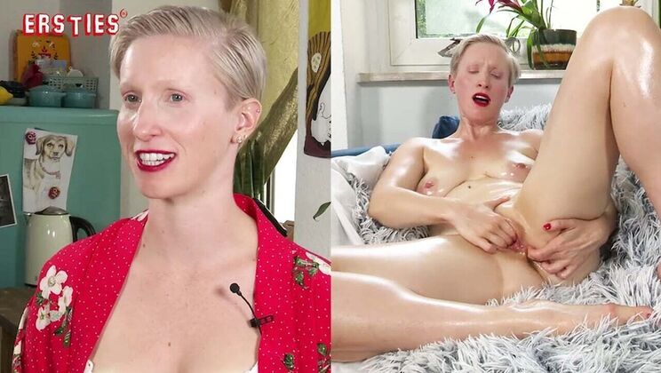 Hot Blonde Veronica B Oiled Up & Fingering Herself in Latex - German Amateur Solo Masturbation