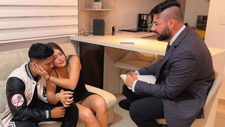 Hot Latina Therapist Fucks Patient in Front of Her Boyfriend - EmaRibeiro, AngelCruz, AivanPutin