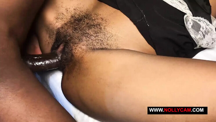 Amateur Nigerian Babe Plays With New Toys and Big African Dick