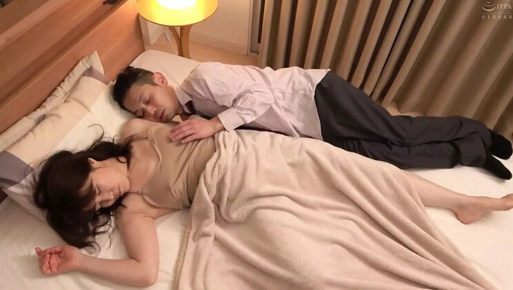 Asian Stepmom Wakes Up To Cunnilingus - Returns The Favor With Blowjob & Creampie