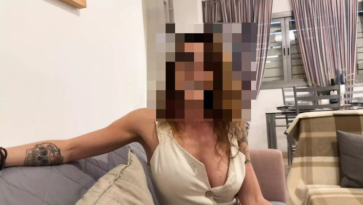 Sexy MILF Giulia Sweet Fucks Sales Clerk on Sofa in Furniture Store - Amateur 4K POV