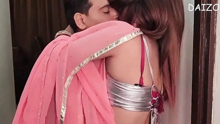 Hot Desi Bhabi Cheats on Husband in Hotel Room - Big Natural Tits & Pussy Eating