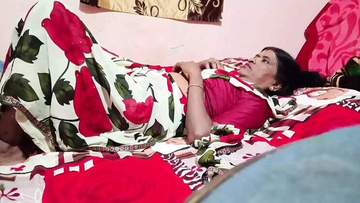 Indian Aunty Hardcore Fuck with Big Cock - Brutal Face Fucking & Huge Orgasm Part 1