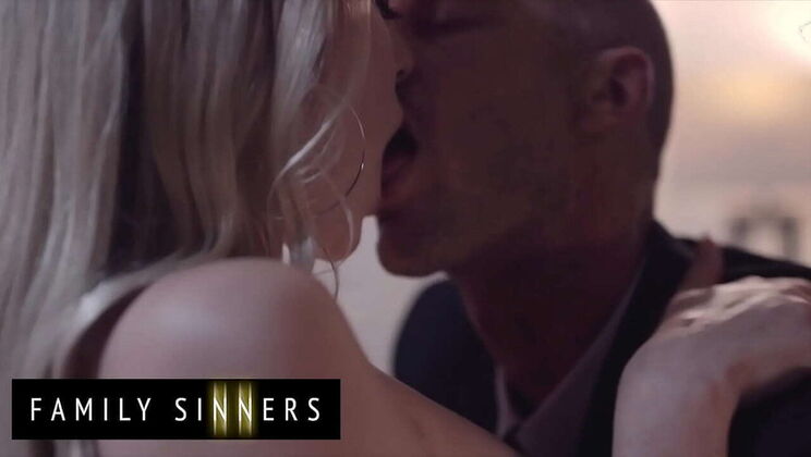 Stepdad Ryan Mclane Shocked When Petite Blonde Stepdaughter Lily Larimar Shows Up For Hardcore Hotel Fuck - Family Sinners
