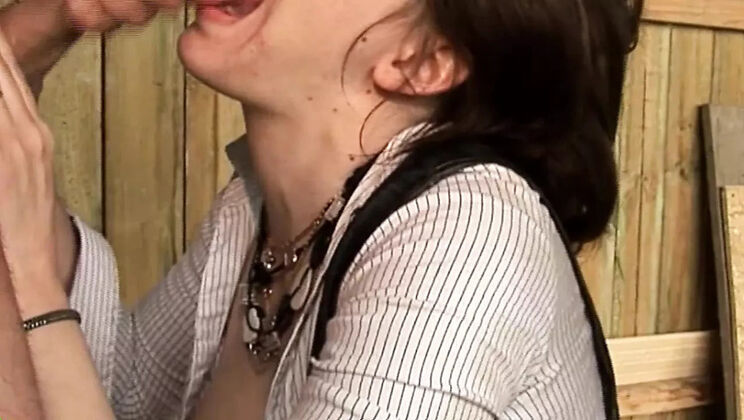 Peripheral Guards Episode 2 - Blowjob & Cumshot with Big Cock in HD Vintage