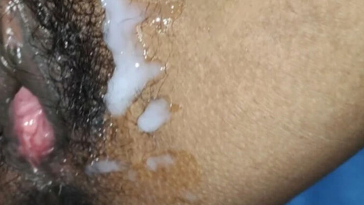 Hot Bengali Wife Nelufa Takes Big Cock Rough - Creampie & Cum Inside Her Wet Pussy
