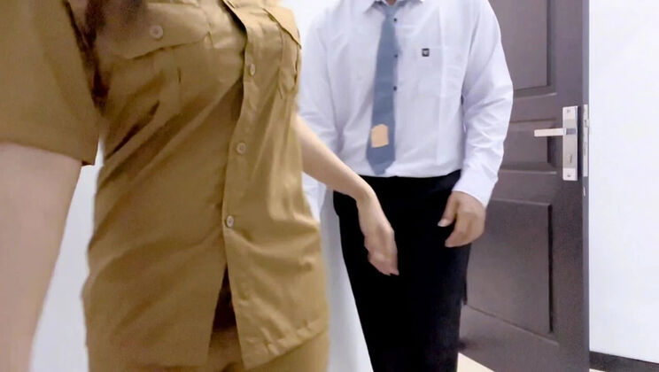 Hot Biology Teacher Fucks Student in Office - Nadalyne & Guy Hyper