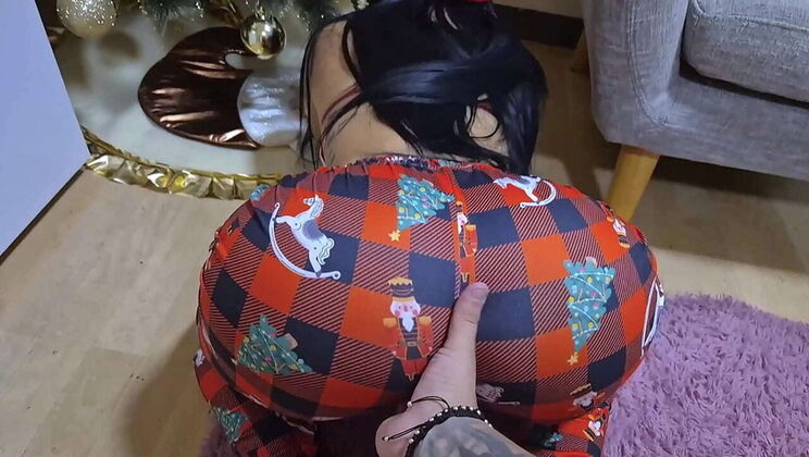 Christmas Sex with Alejandra Palacios - Big Booty Latina Sucks Cock & Gets Fucked Hard Under the Tree