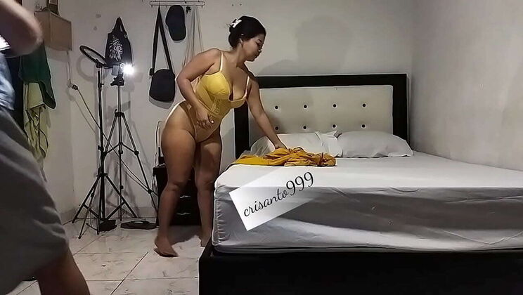 Horny Mature Slut Fucks Young Boy - Crisanto999 & Sara Gostosa