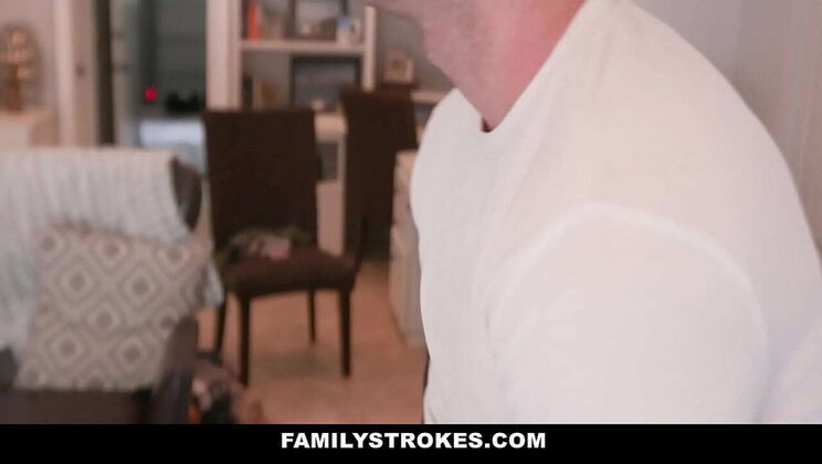 Skinny Teen Stepsister Seduces Stepbrother - Harmony Wonder