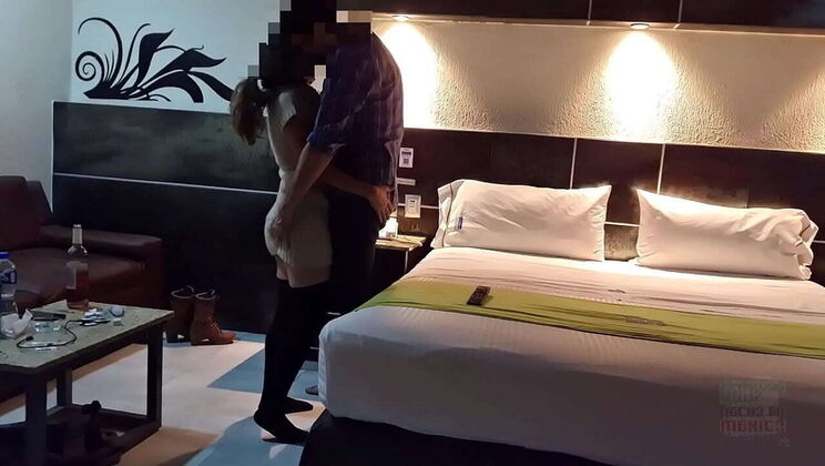 Amateur Latina MILF Wife Soaked in Squirt by Big Cock Waterboy - Real Homemade Cheat Fuck