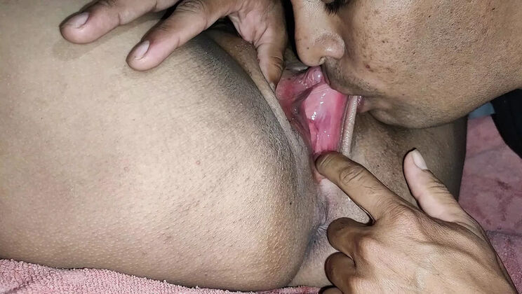 Homemade Tamil Indian Stepsister First Time - Virgin Pussy Licked by Stepbrother