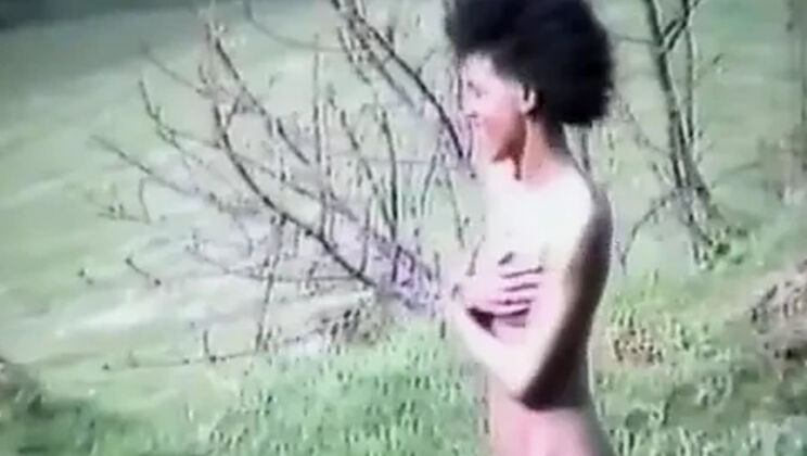 Electric Blue Vintage British Wife with Huge Tits Nude