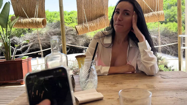 Eva Keks Remote Vibrator Orgasm in Public - Restaurant, Beach & Parking Lot Fun