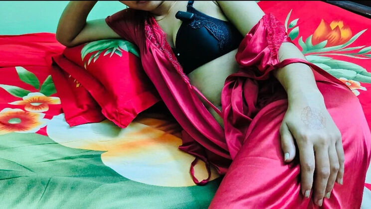 Desi Aunty Riya Chowdhury Hardcore Blowjob & Doggy Style Fucking - Homemade HD Sex Video