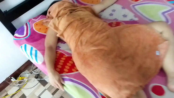 Granny 1: Exclusive Pleasures Doggy Style with Mature Grandma