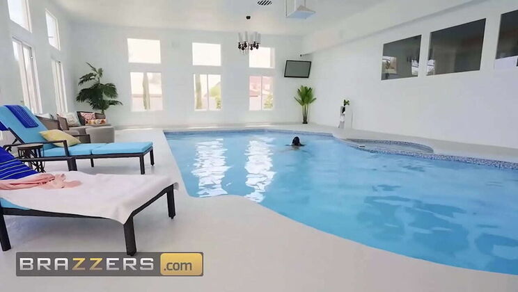 Rachel Starr Blowjob & Doggystyle with Quinton James - Big Tits Brunette Fuck