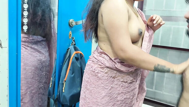 Mallu Teacher in Saree Seduces Boy for Hard Bedroom Fuck - Vaigavarun45