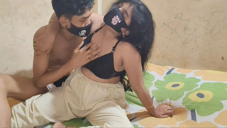 Desi Wife Cheating Sex Full Video - Alvi Khan Bangla Public Fuck