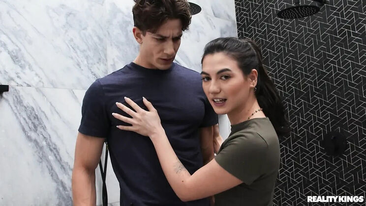 Busty Teen Megan Mistakes Blows Parker Ambrose's Big Cock in Bathroom Remodel Reality