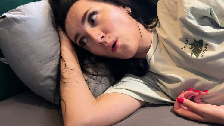 Eva Keks Stepmom Roleplay: Secret Bed Sharing with Stepson Doggystyle & Blowjob