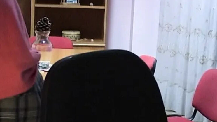 Fresh Homemade Pussy: Alex Magni and Romina Mio in Anal Threesome