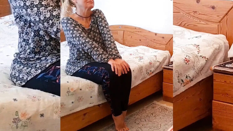 Amateur Wife Swallows After Hot Blowjob - Selena701